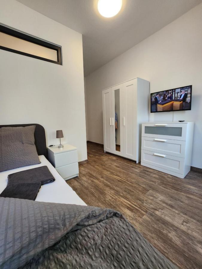 Monteurzimmer In Bielefeld - Mitte Eksteriør bilde